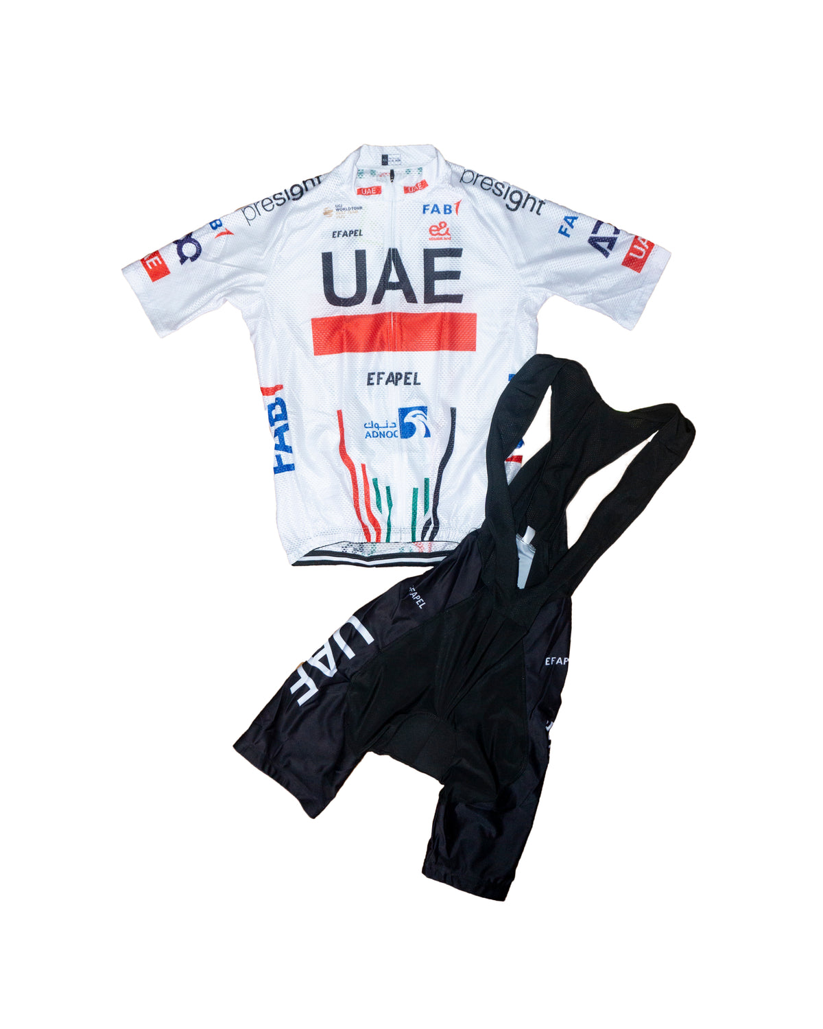 ropa de ciclismo 2024 uae