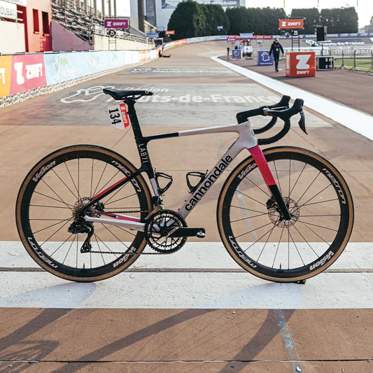 La bicicleta de la Campeona Paris-Roubaix femenina. - Bikeonline .Cl