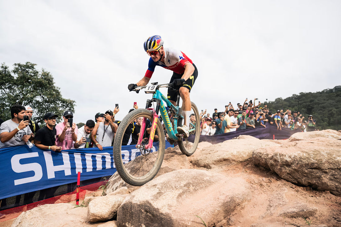 Martín Vidaurre en la Copa del Mundo MTB 2026: resiliencia, garra y un podio que sigue vivo