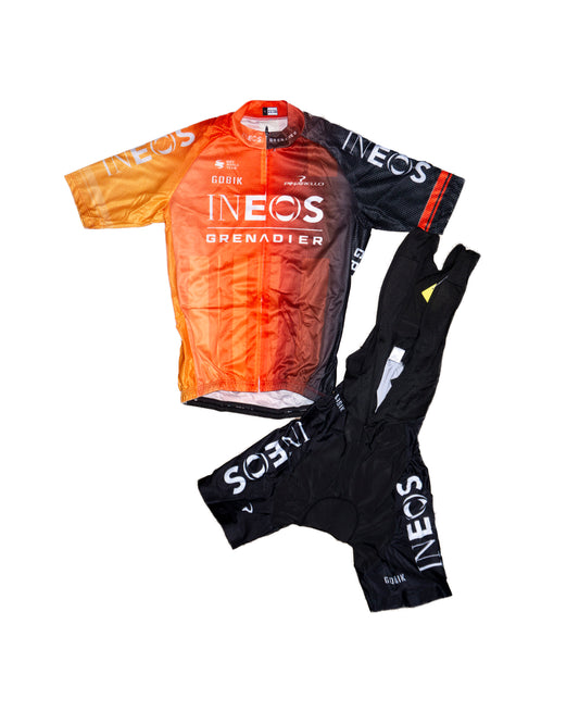 ropa de ciclismo ineos